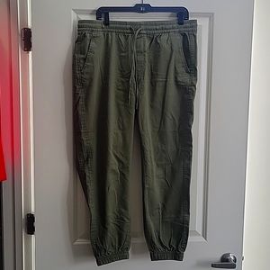 GREEN GAP PANTS